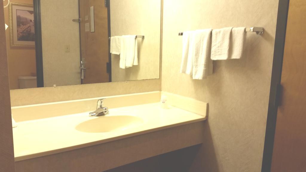 Americas Best Value Inn Ullin Mounds Exterior photo